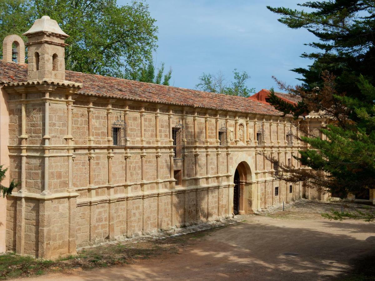 Monasterio De Piedra Hotel Nuevalos Exterior photo